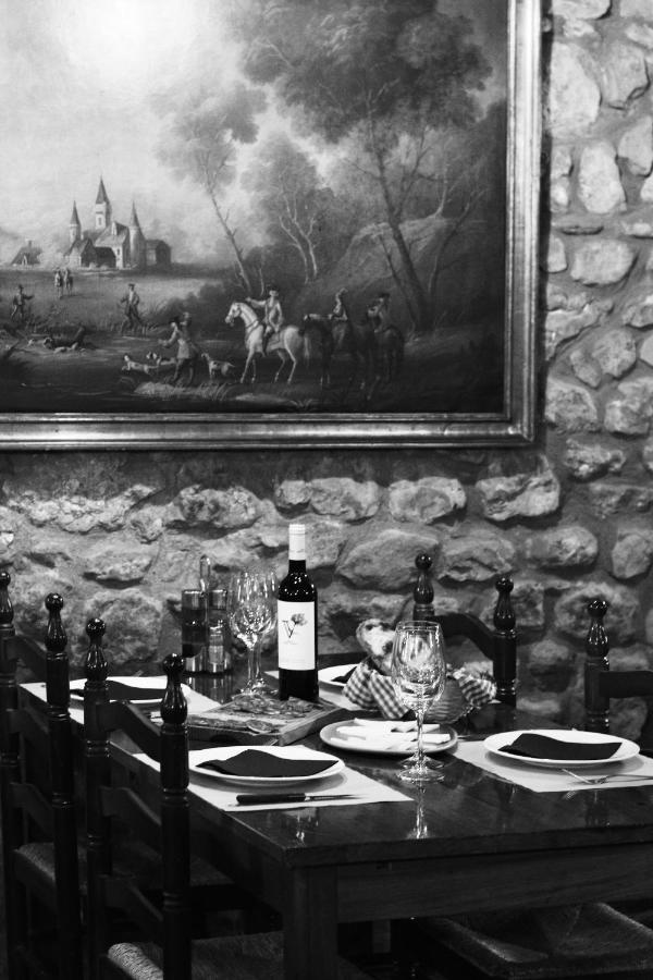 Отель El Celler De La Guardia Монтсеррат Экстерьер фото